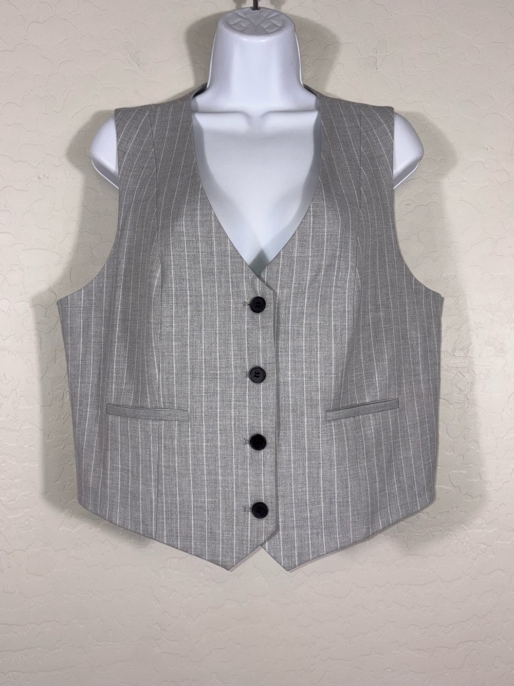 Rachel Zoe Light Gray‎ Pinstripe Vest Y2K Vibe Grunge cropped size L
